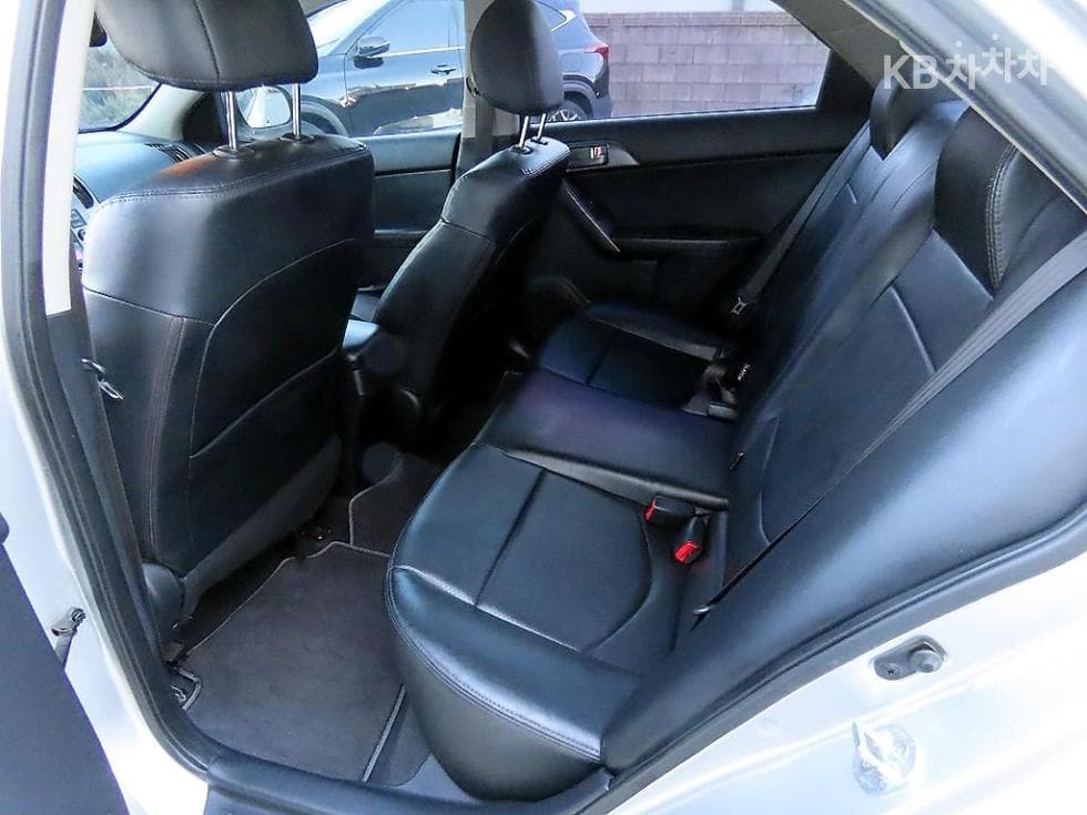 Киа Forte1.6 GDI Лукс - 6