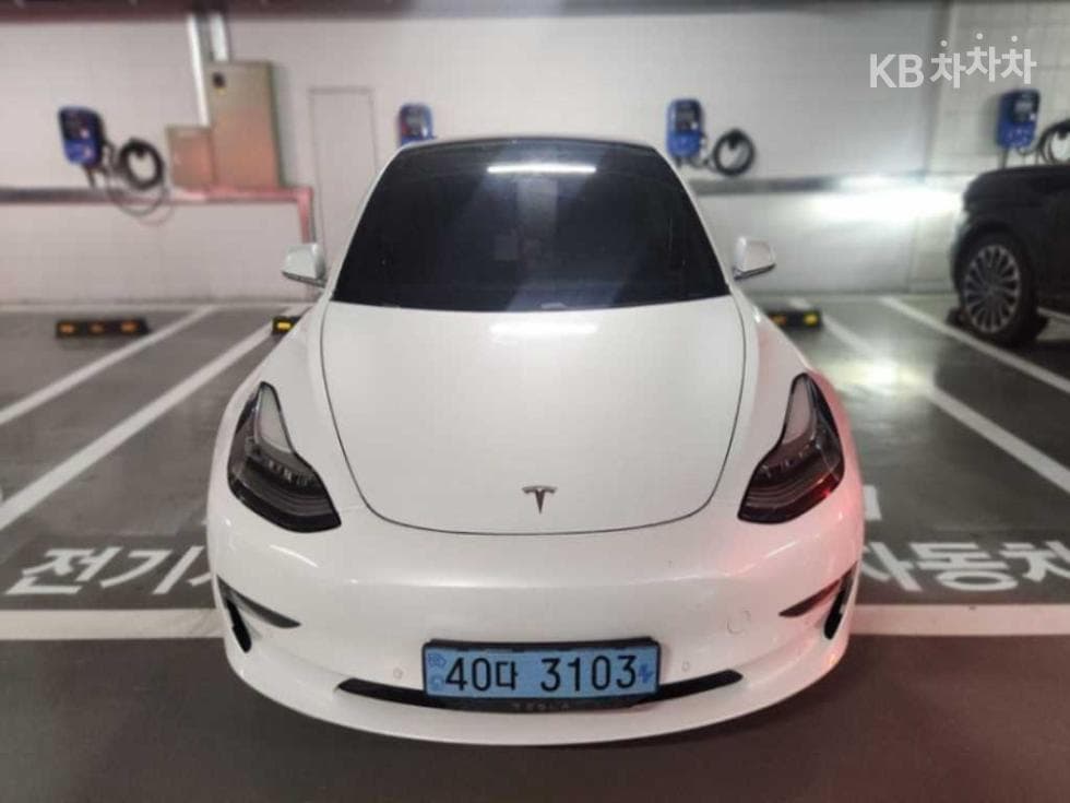 테슬라 Model 3 Standard Range Plus - Image 1