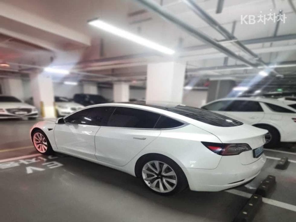 테슬라 Model 3Standard Range Plus - 2