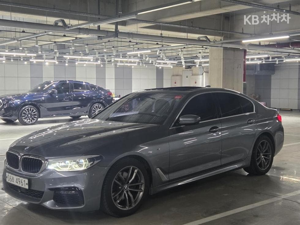 BMW 올New5 Series (G30) 520d xDrive M Sport Package Plus - Image 1