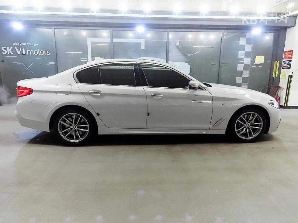 BMW 올New5 Series (G30)530i M Sport Plus - 3