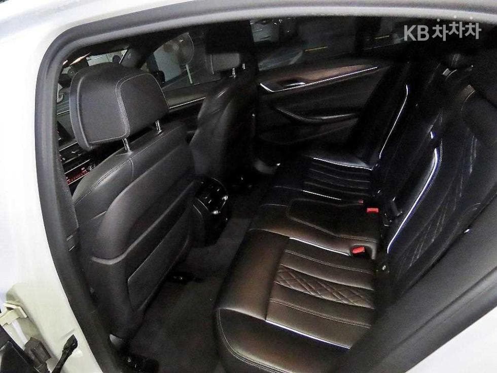 BMW 올New5 Series (G30)530i M Sport Plus - 7