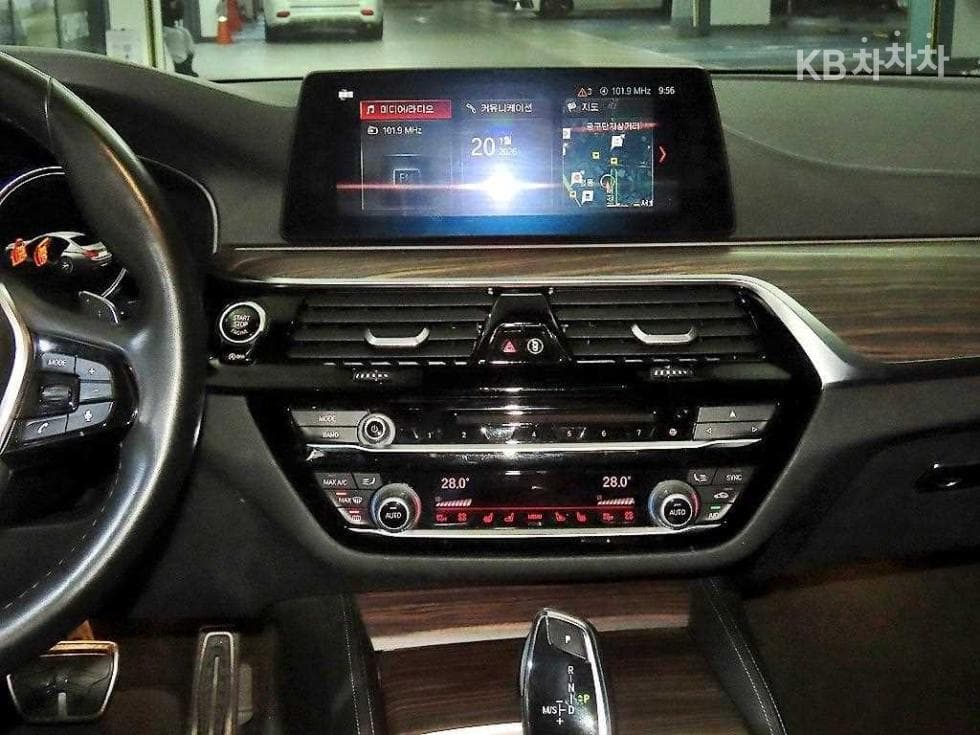 BMW 올New5 Series (G30)530i M Sport Plus - 11