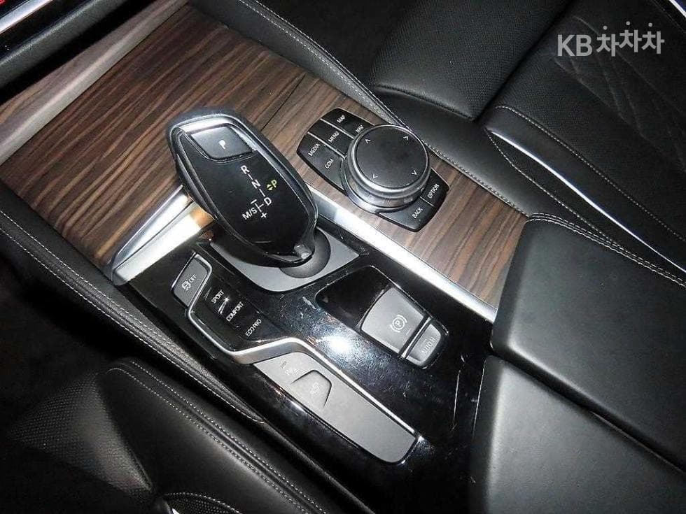 BMW 올New5 Series (G30)530i M Sport Plus - 12