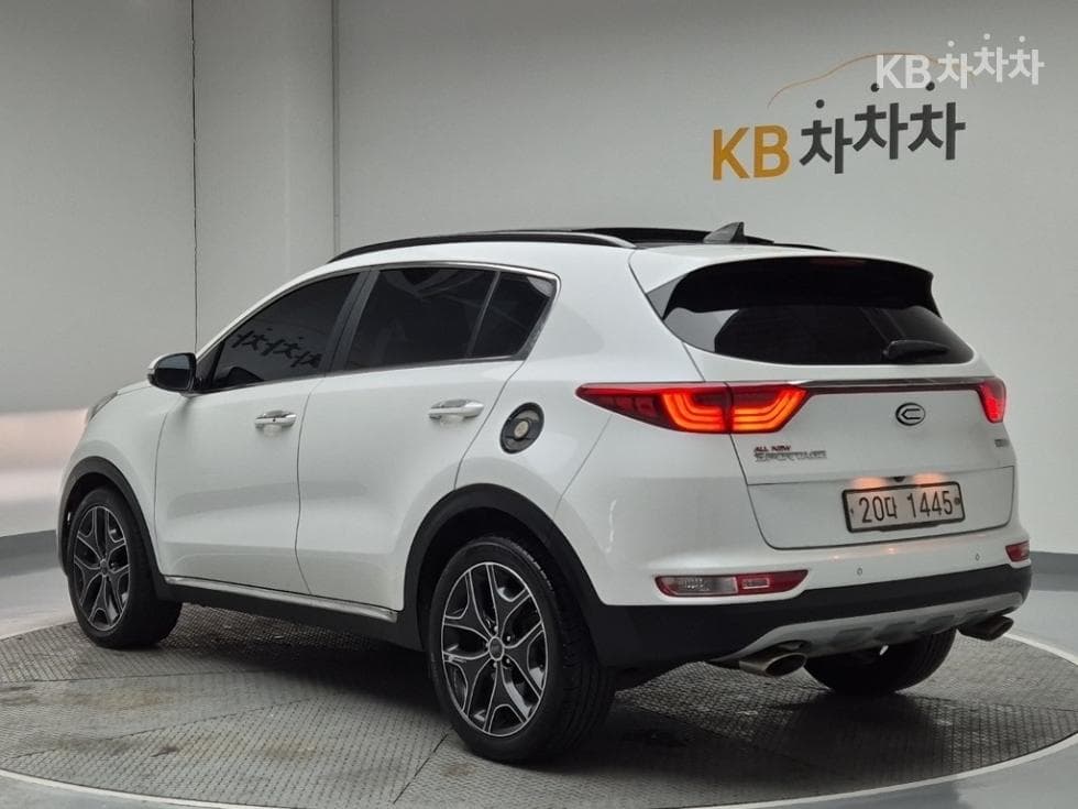 Kia Sportage 4th generationDiesel 2.0 2WD Noblesse Plus - 3