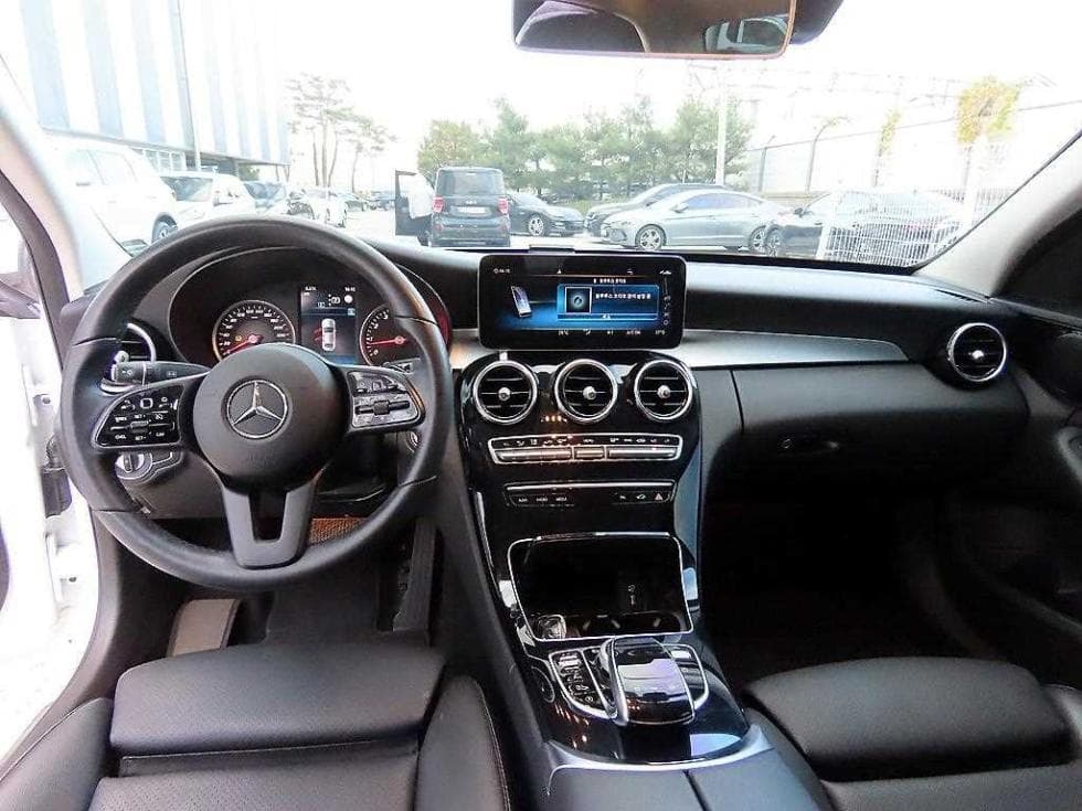 Mercedes-Benz The New (facelift) C-ClassC200 W205 - 7