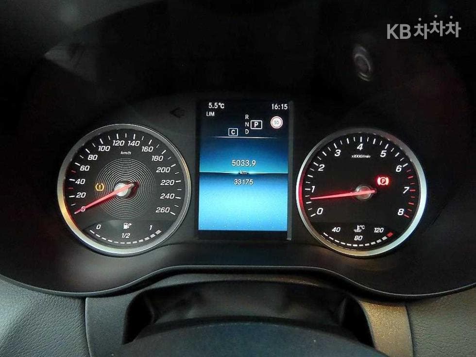 Mercedes-Benz The New (facelift) C-ClassC200 W205 - 9