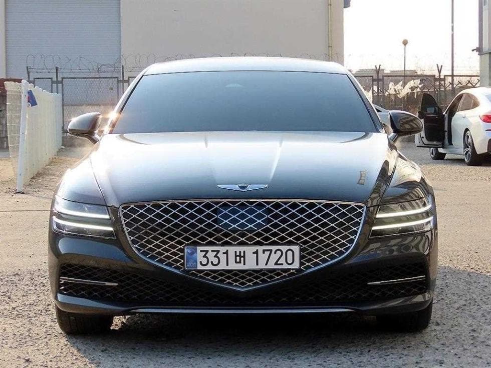 Дженезис G80(RG3)2.5 Турбо Бензин Директ Инжекция 2WD