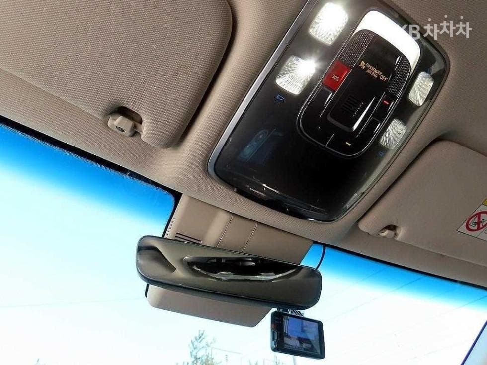 Дженезис G80(RG3)2.5 Турбо Бензин Директ Инжекция 2WD - 15