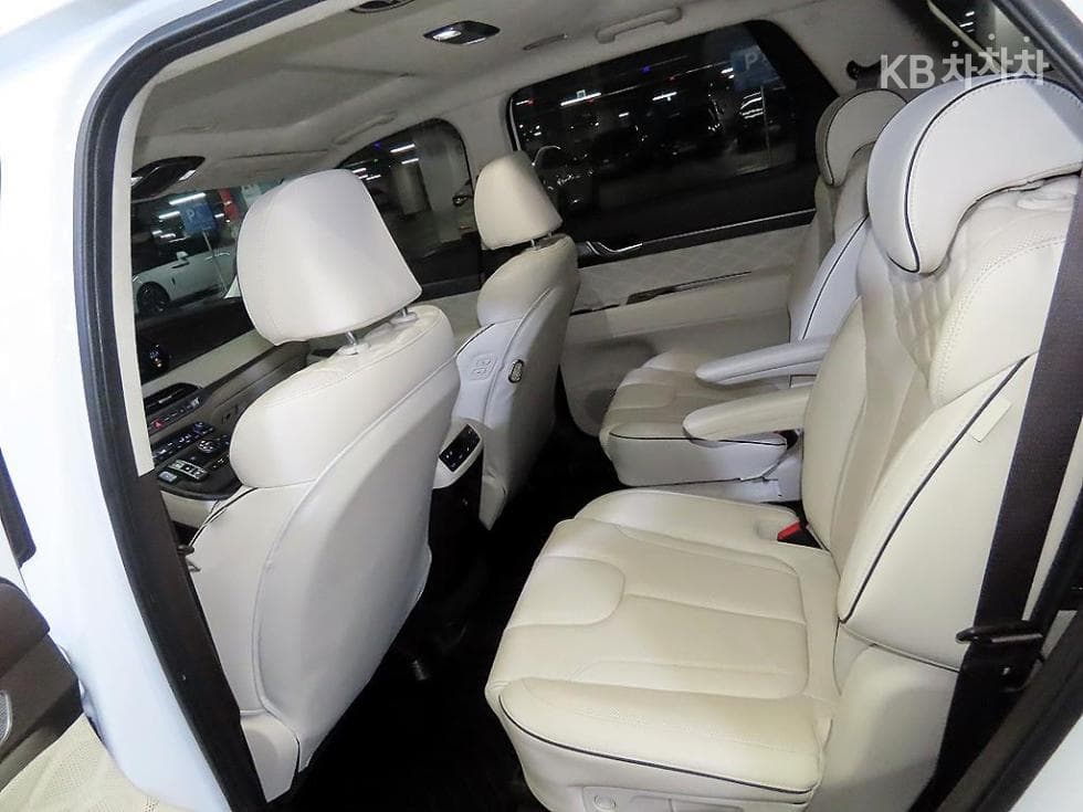 Hyundai Palisade2.2 Diesel 7-seater (Limousine) AWD Calligraphy - 7