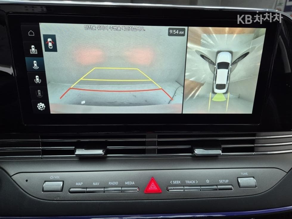 Hyundai The New (facelift) Grandeur (Azera) Hybrid2.4 Le Blanc - 12