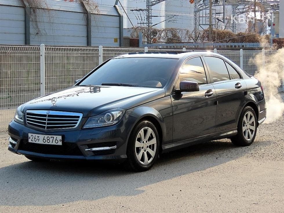 Mercedes-Benz New C-Class C200 CGI - Image 1