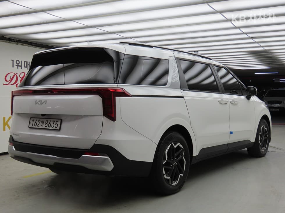 Киа The New (фейслифт) Канивал 4-то поколениеD2.2 9-местен Престиж - 3