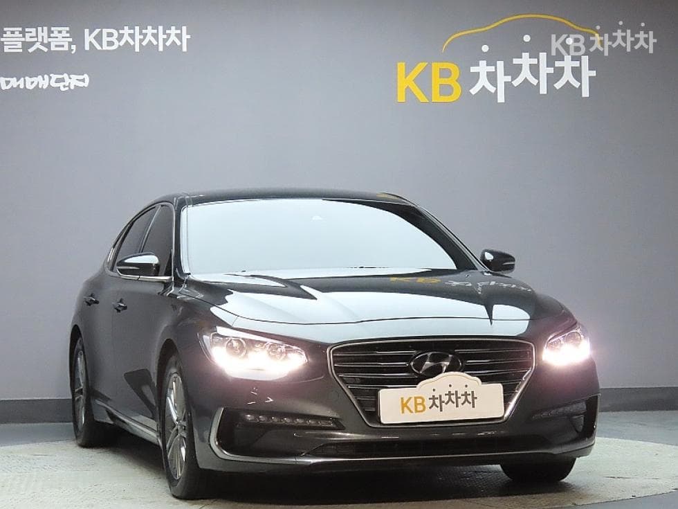 Hyundai Grandeur (Azera)IG2.4 Premium Standard - 3