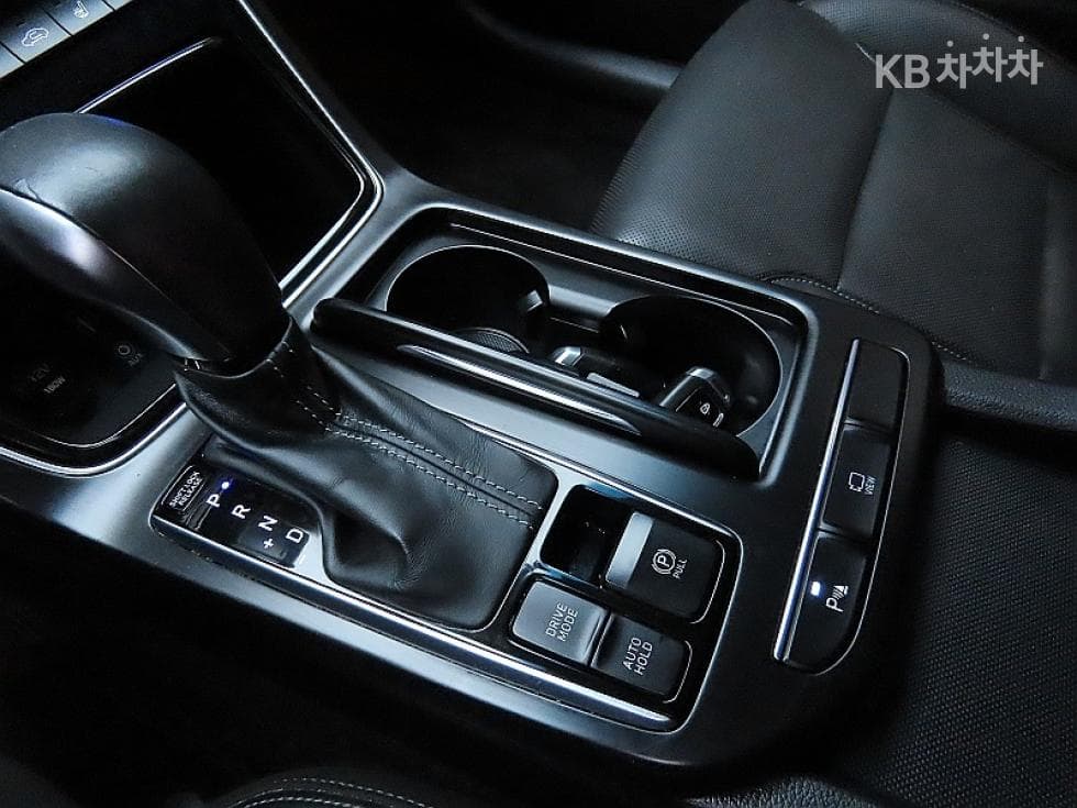 Hyundai Grandeur (Azera)IG2.4 Premium Standard - 9