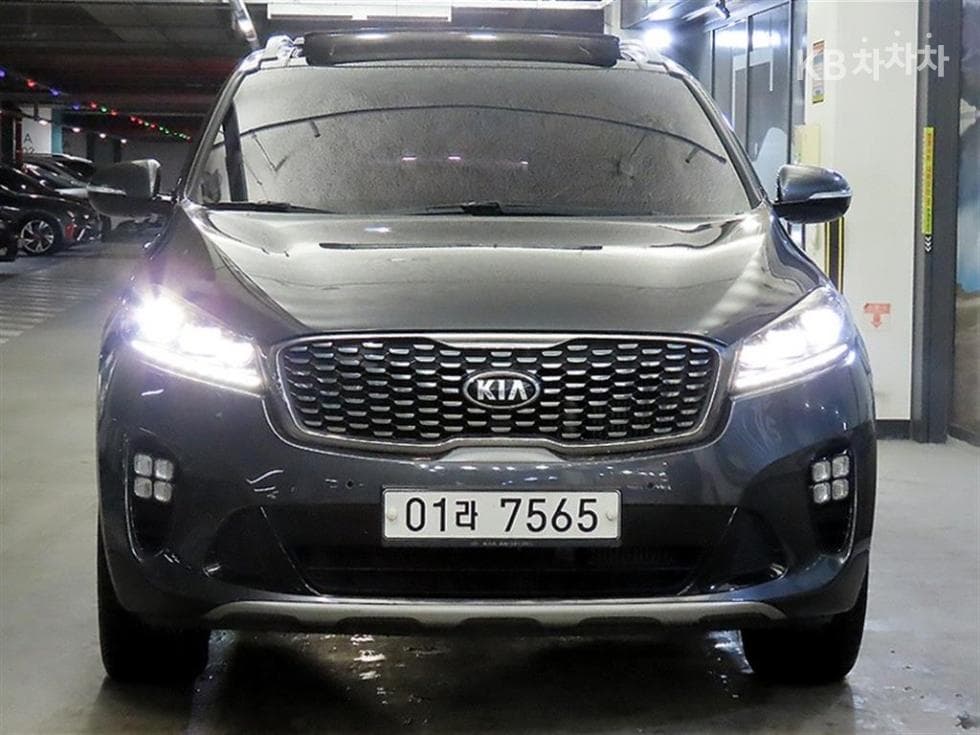 Kia The New (facelift) Sorento2.0 Diesel 2WD Noblesse - 2