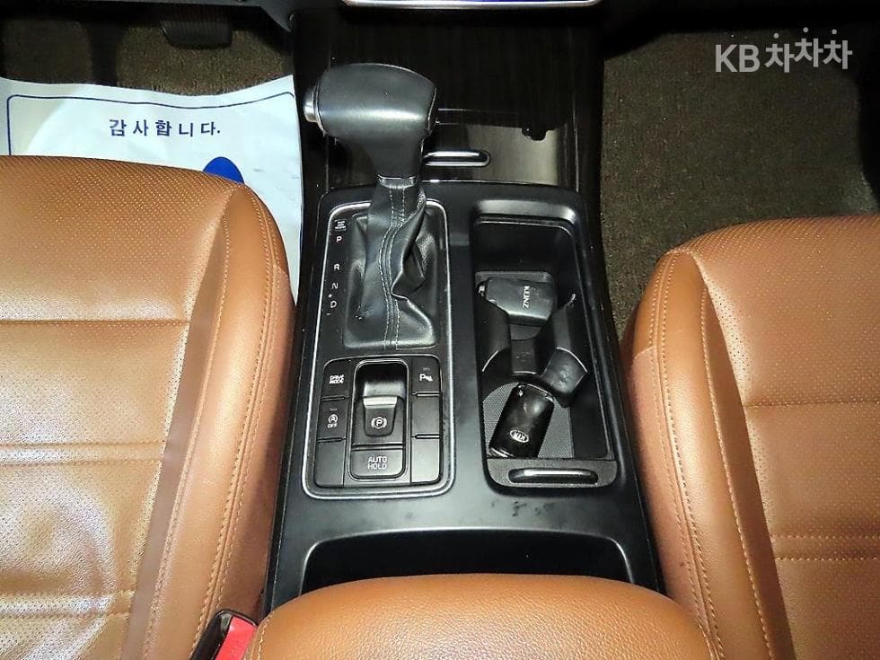 Kia The New (facelift) Sorento2.0 Diesel 2WD Noblesse - 12