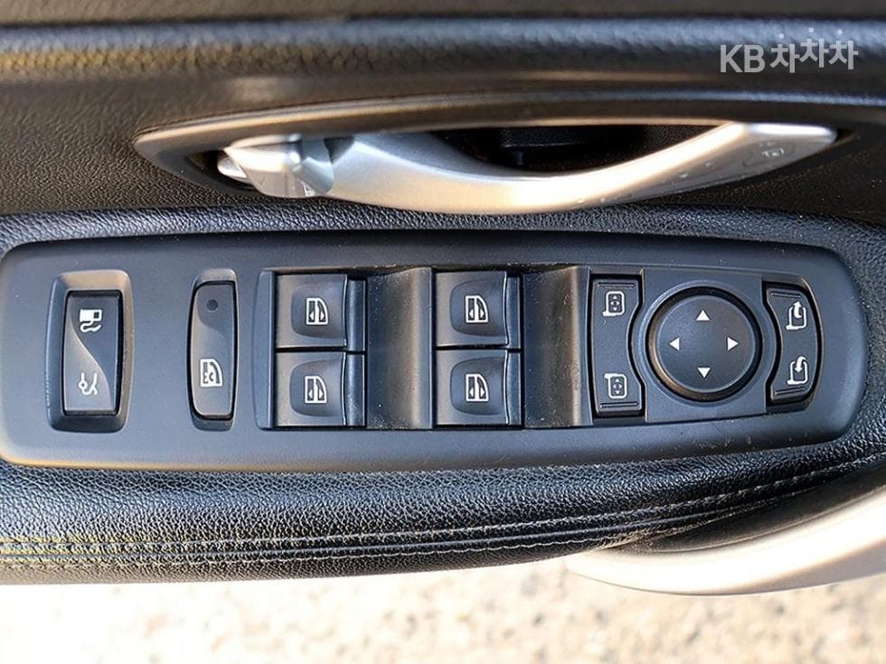 Renault Korea NewSM5(신형)SE Plus - 11