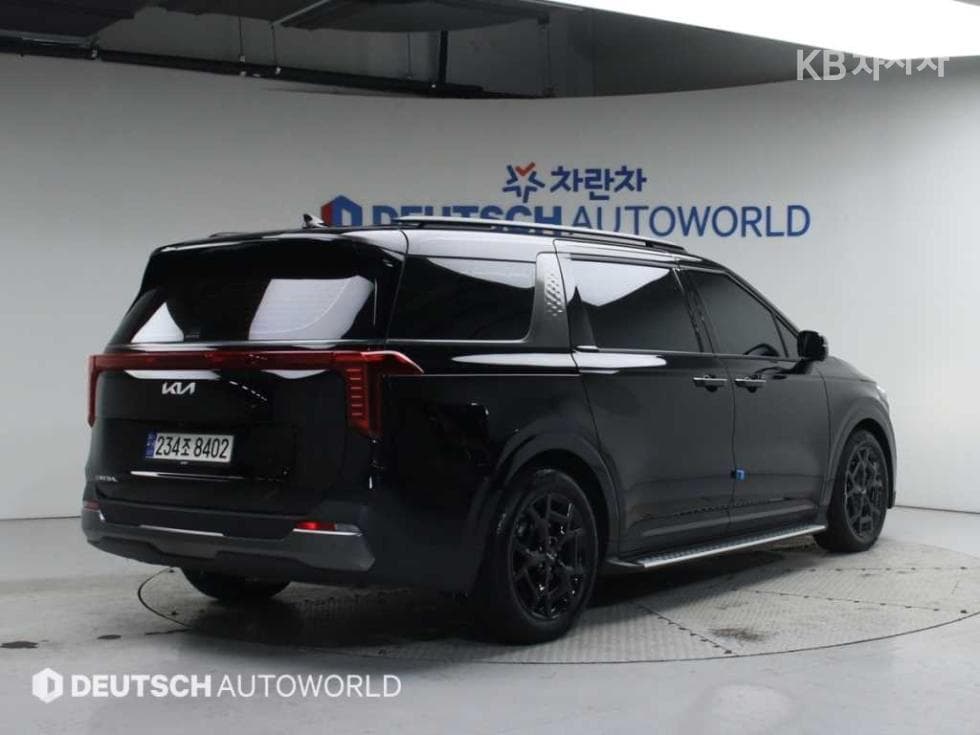 Киа The New (фейслифт) Канивал 4-то поколениеD2.2 7-местен (Лимузин) Gravity - 2