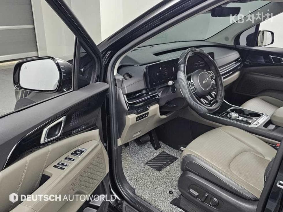 Киа The New (фейслифт) Канивал 4-то поколениеD2.2 7-местен (Лимузин) Gravity - 11