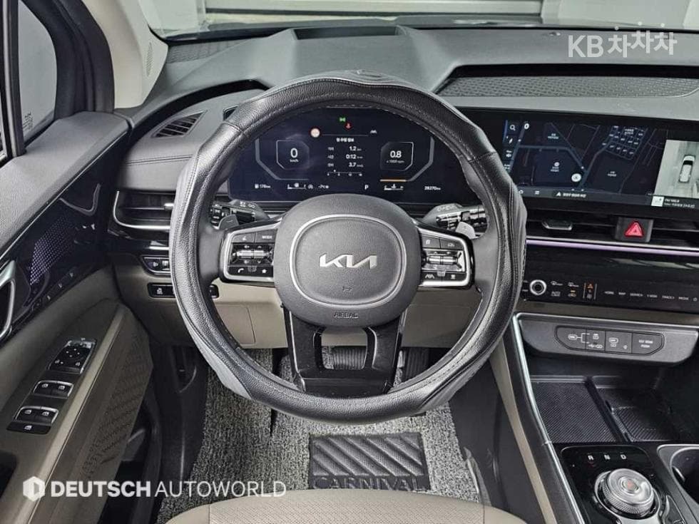 Киа The New (фейслифт) Канивал 4-то поколениеD2.2 7-местен (Лимузин) Gravity - 13