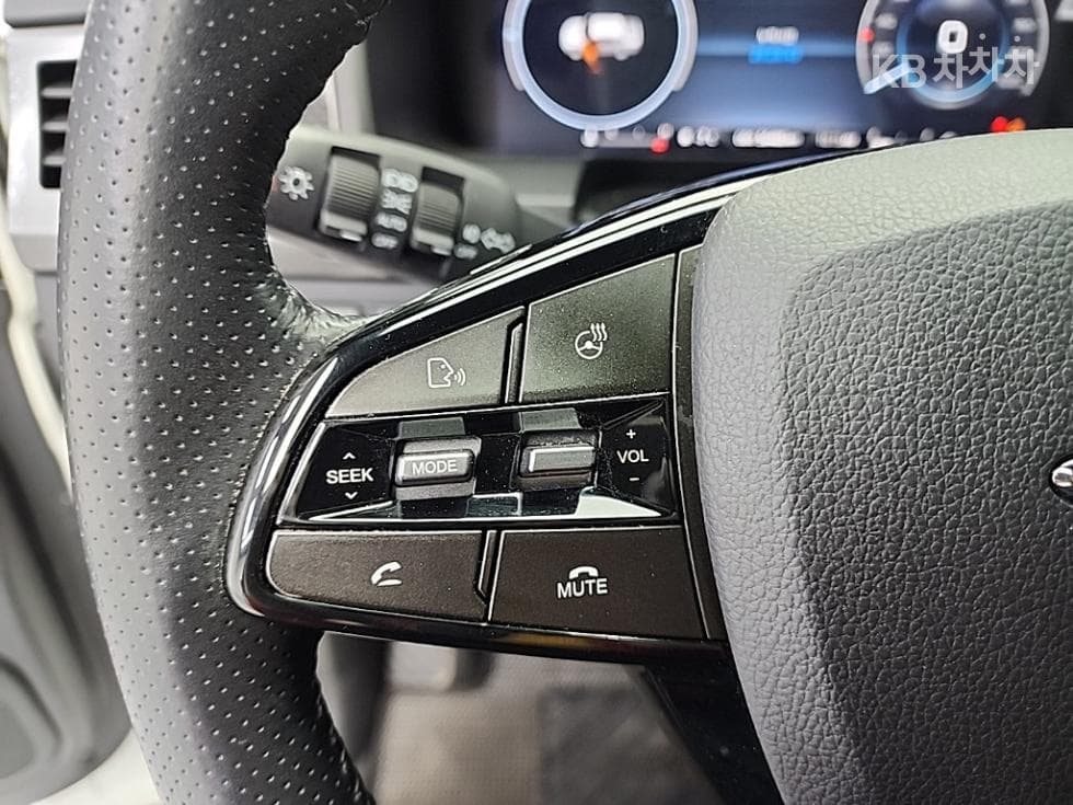 КейДжи Мобилити The New (фейслифт) Rexton Sports Khan2.2 4x4 Престиж - 17