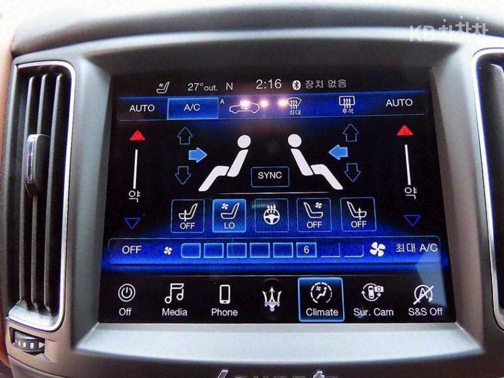 마세라티 르반떼3.0 AWD 그란 스포츠 - 12