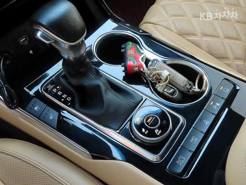 Kia Mohave 더마스터3.0 Diesel 4WD Masters - 11