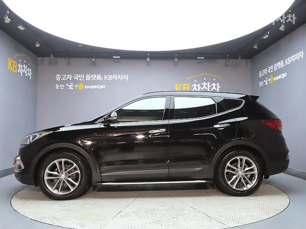 Hyundai Santa Fe The PrimeDiesel Hyundai R-engine 2.0 diesel 2WD 5-seater Premium - 5