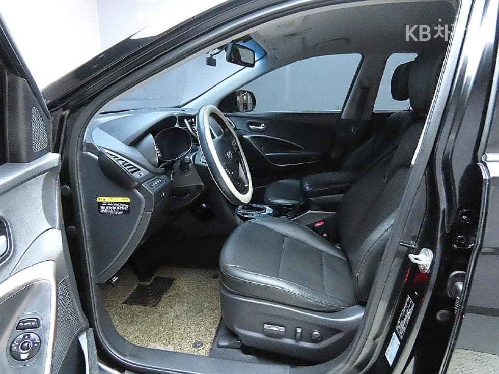 Hyundai Santa Fe The PrimeDiesel Hyundai R-engine 2.0 diesel 2WD 5-seater Premium - 10