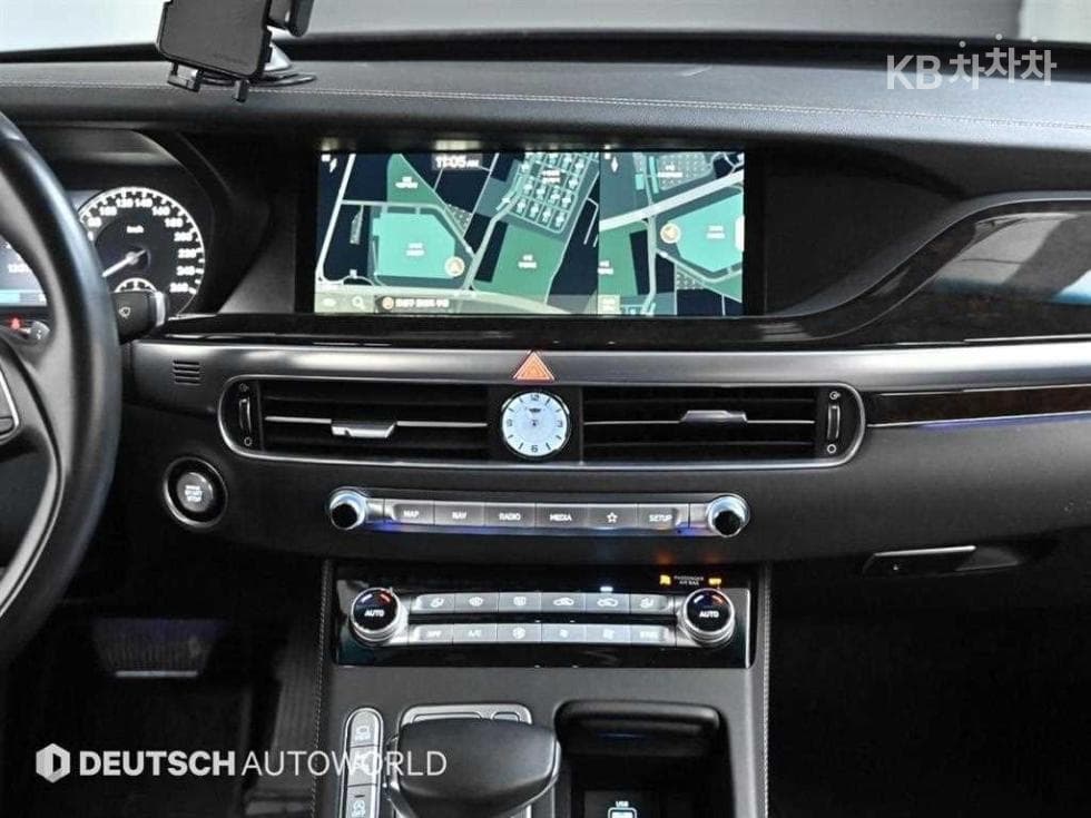 Genesis G903.3T GDi AWD Luxury - 14