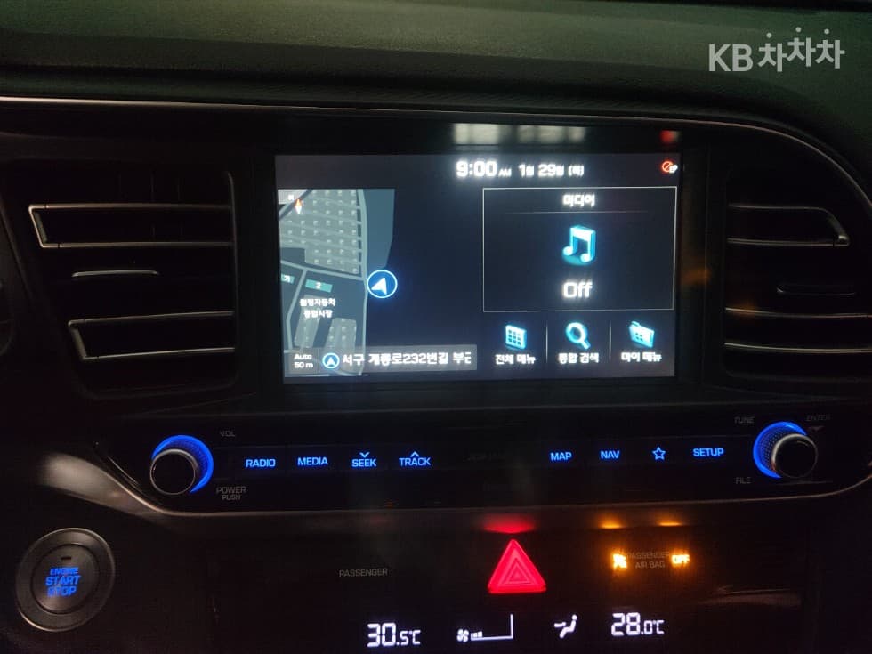 Hyundai The New (facelift) Avante (Elantra) ADSmartstream G1.6 Smart - 24