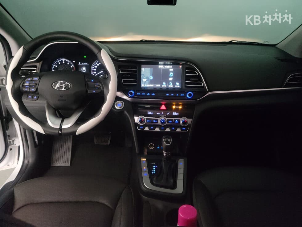 Hyundai The New (facelift) Avante (Elantra) ADSmartstream G1.6 Smart - 20