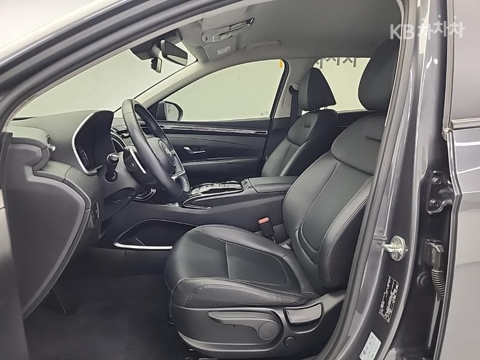 Хюндай The All New Туксон(NX (Lexus SUV)4)Дизел 2.0 4x4 Premium - 11