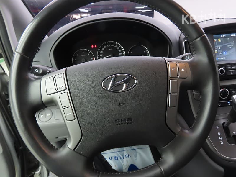 Хюндай The New (фейслифт) 그랜드 Star렉스Ван 3Местен승 Смарт - 8