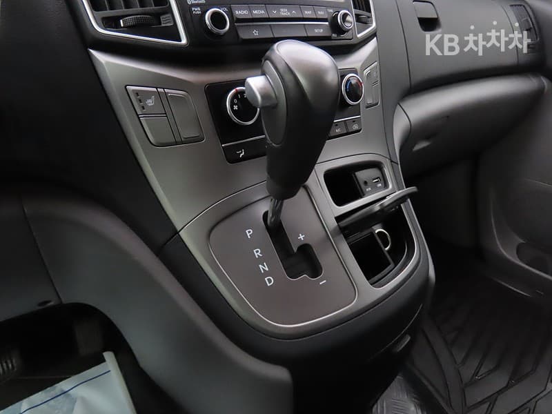 Хюндай The New (фейслифт) 그랜드 Star렉스Ван 3Местен승 Смарт - 10