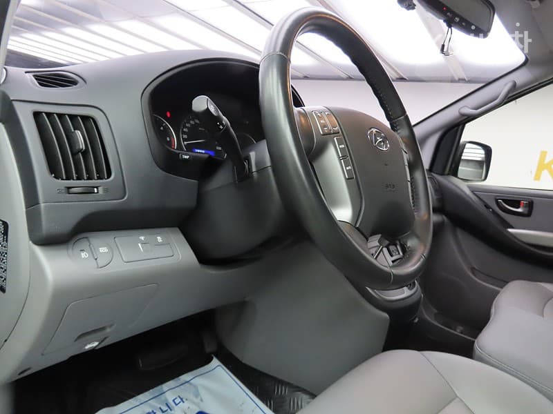 Хюндай The New (фейслифт) 그랜드 Star렉스Ван 3Местен승 Смарт - 13