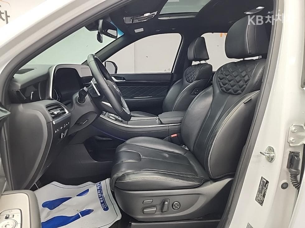 Хюндай Palisade3.8 Бензин 7-местен (Лимузин) AWD Calligraphy - 11