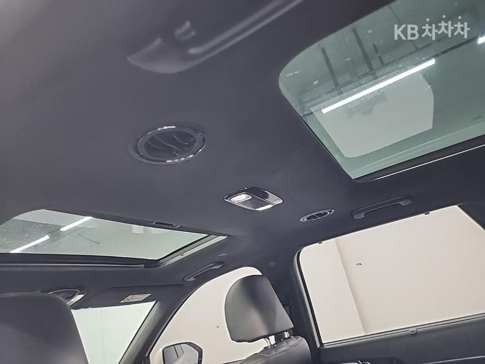 Хюндай Palisade3.8 Бензин 7-местен (Лимузин) AWD Calligraphy - 15