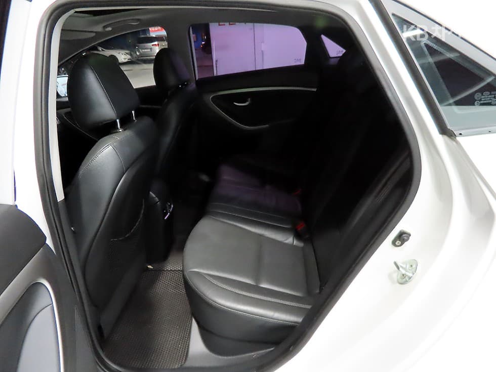 Хюндай i30(신형)1.6 GDI Extreme - 7