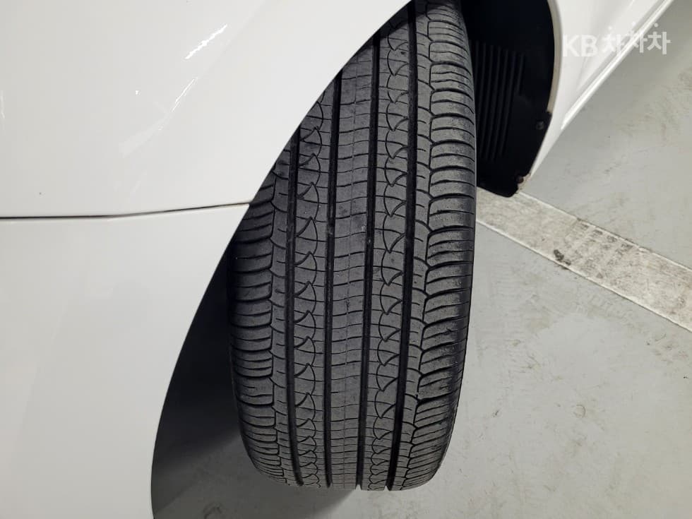 Хюндай i30(신형)1.6 GDI Extreme - 22