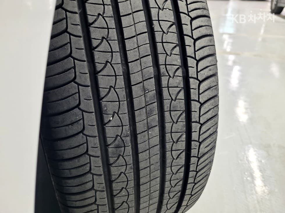 Хюндай i30(신형)1.6 GDI Extreme - 24