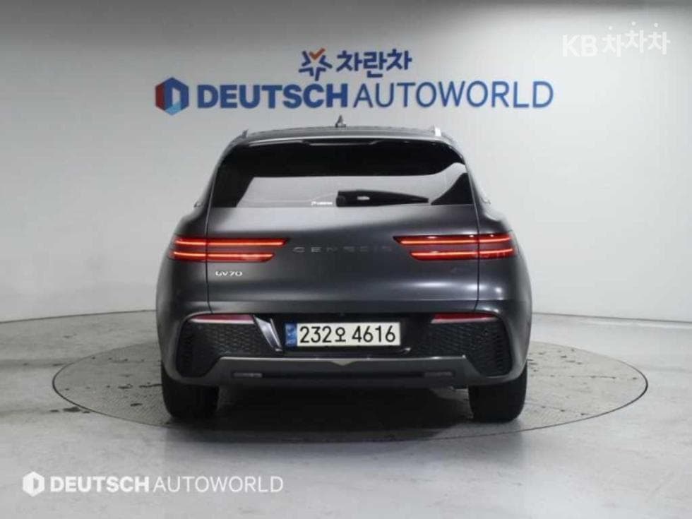 Дженезис GV70Дизел 2.2 AWD - 4