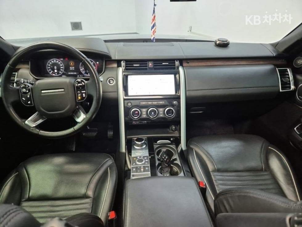 Land Rover 디스커버리53.0 SD6 HSE Luxury - 7
