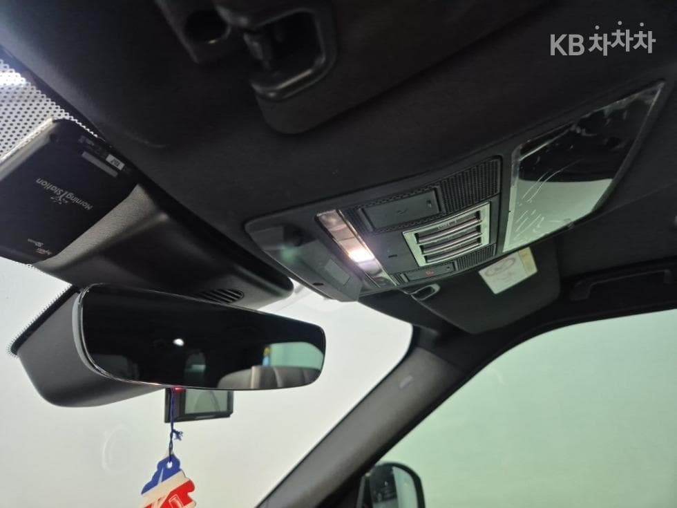 Land Rover 디스커버리53.0 SD6 HSE Luxury - 18