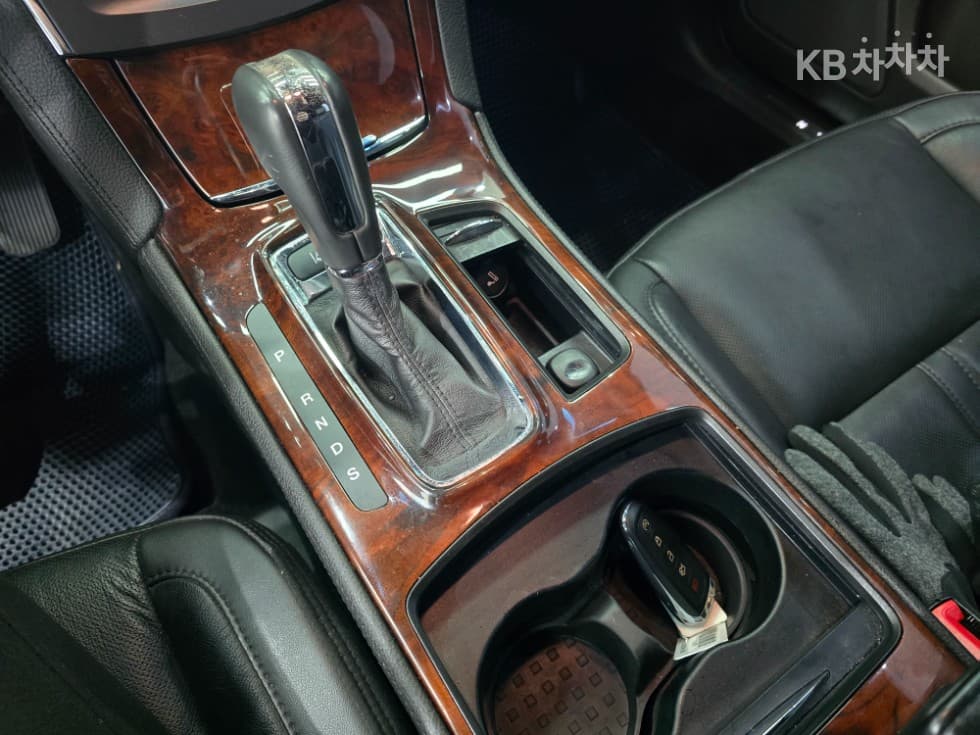 링컨 Нов MKS3.7 - 11