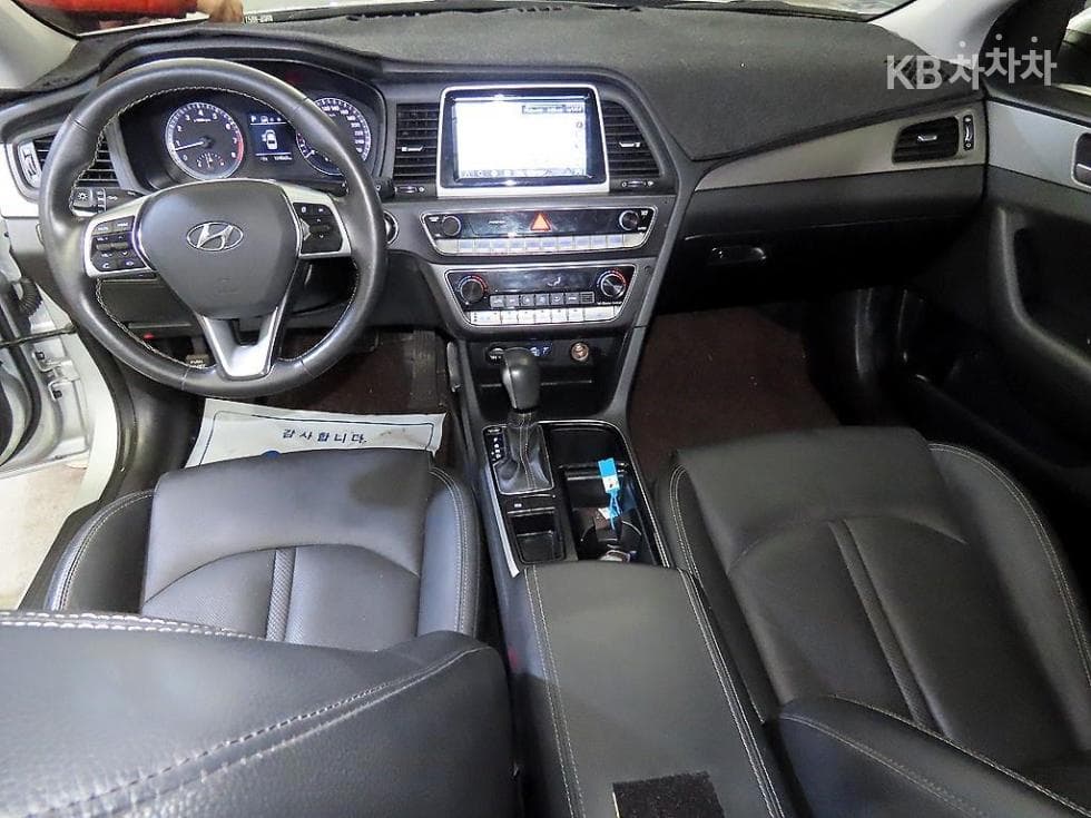 Hyundai Sonata New Rise2.0 LPi 택시 Premium - 10