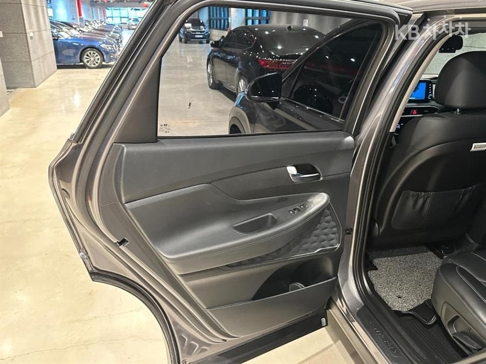 Hyundai Santa Fe TMGasoline 2.0T 2WD Exclusive - 16