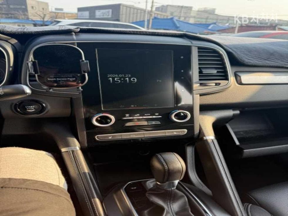 Рено Корея QM6Бензин 2.0 2WD LE Стандартен - 6