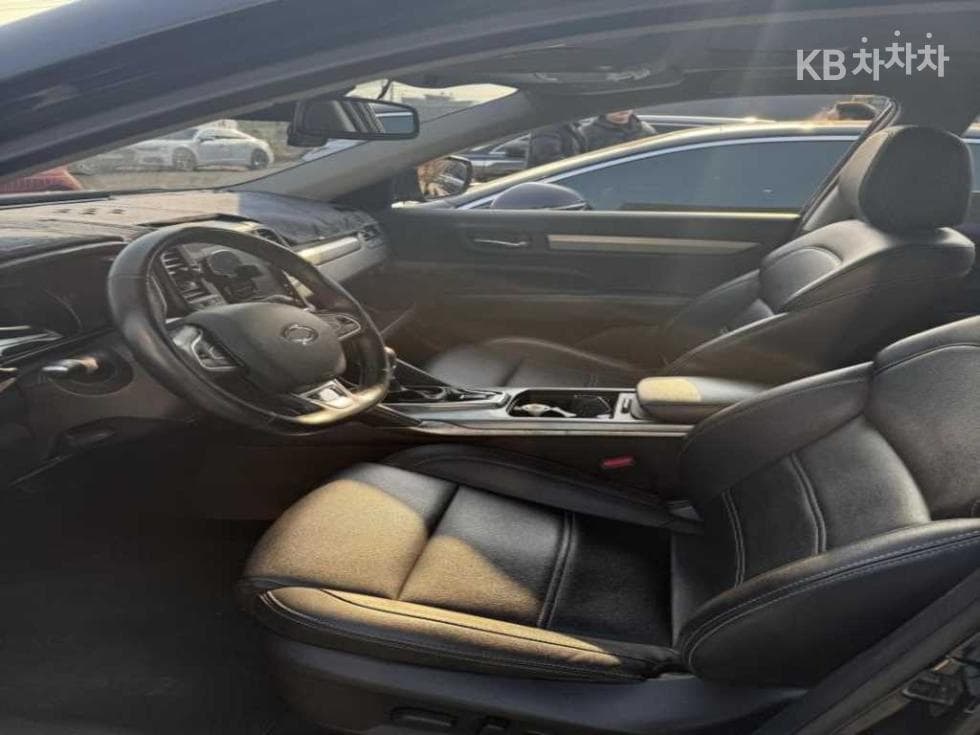 Рено Корея QM6Бензин 2.0 2WD LE Стандартен - 7